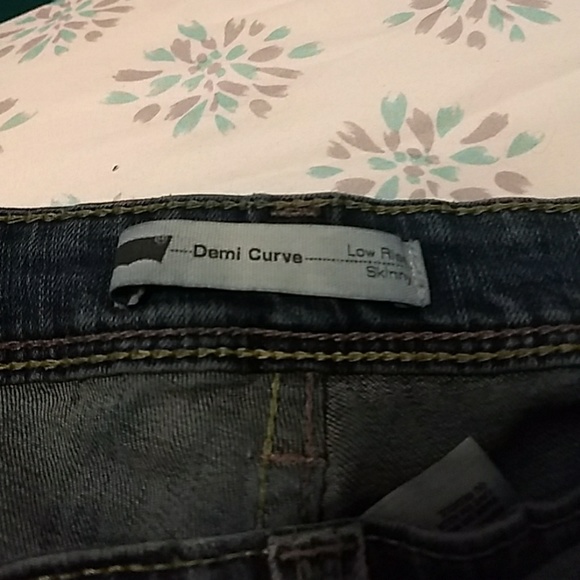 Levi jeans - Picture 3 of 3